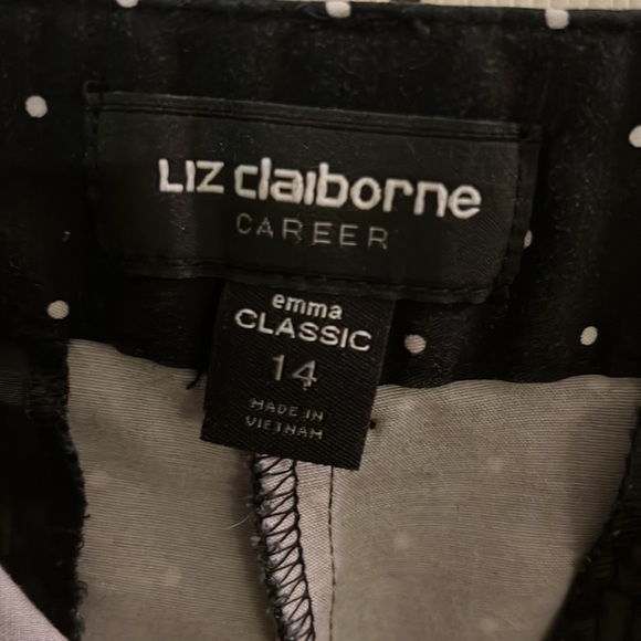Liz Claiborne Capri Pants - Picture 6 of 11